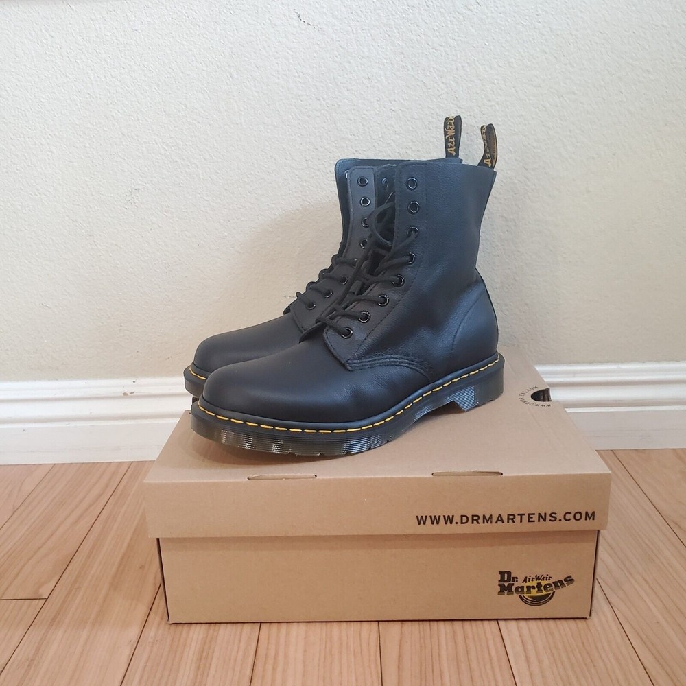 Doc Martens 1460 Virginia Leather Boots